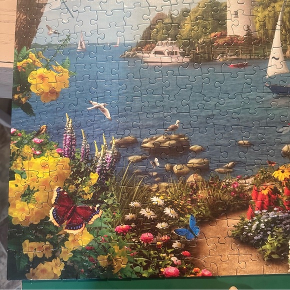 500 piece lighthouse butterfly sailboat puzzle - Picture 5 of 10
